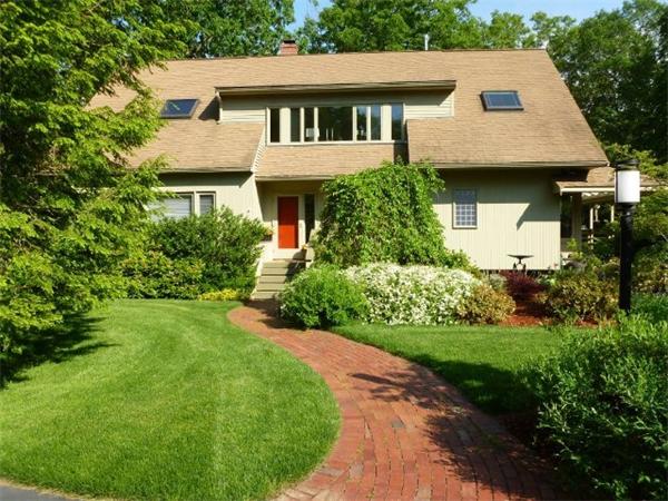 33 Newbury Road Ipswich, MA 01938 - Photo 5 of 30 Gallery Image 5