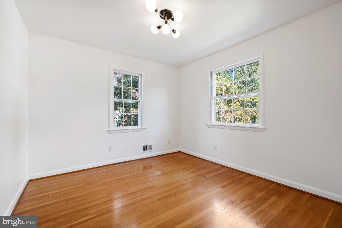 307 Indian Spring Drive Silver Spring, MD 20901 - Photo 18 of 40 Bright Second Bedroom