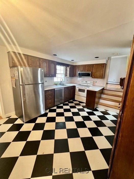 77 Cabot Street Waltham, MA 02453 - Photo 3 of 19