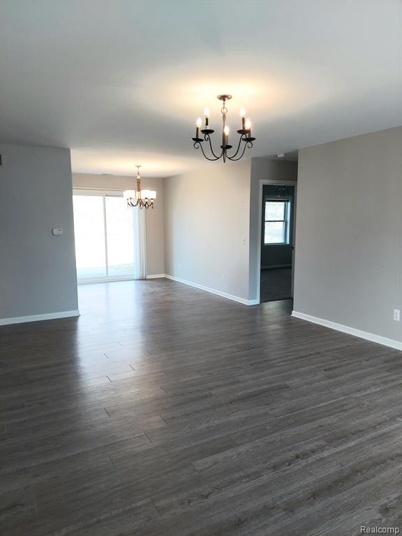 3934 Pontiac Lake Road Waterford, MI 48328 - Photo 6 of 14 Gallery Image 6