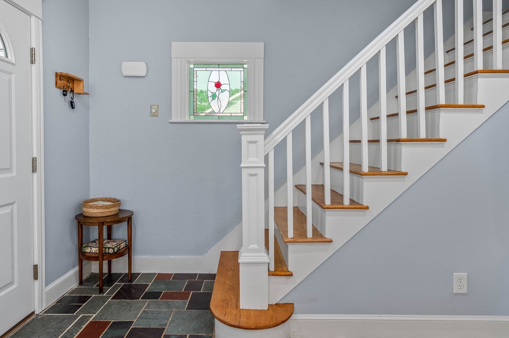 85 Lincoln Road Walpole, MA 02081 - Photo 18 of 41 Gallery Image 18
