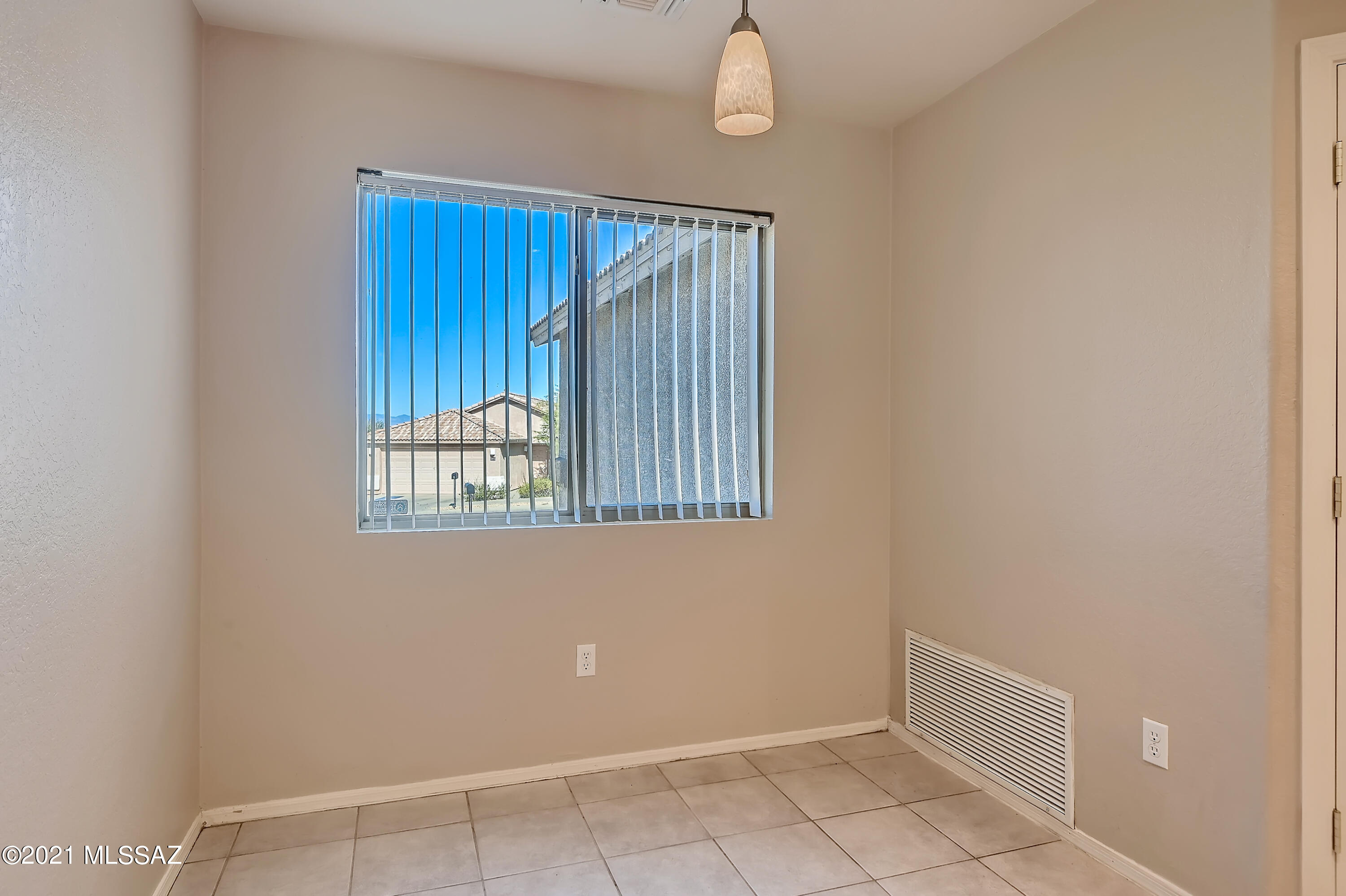 506 East Greg Rock Road Vail, AZ 85641 - Photo 13 of 33 Gallery Image 13