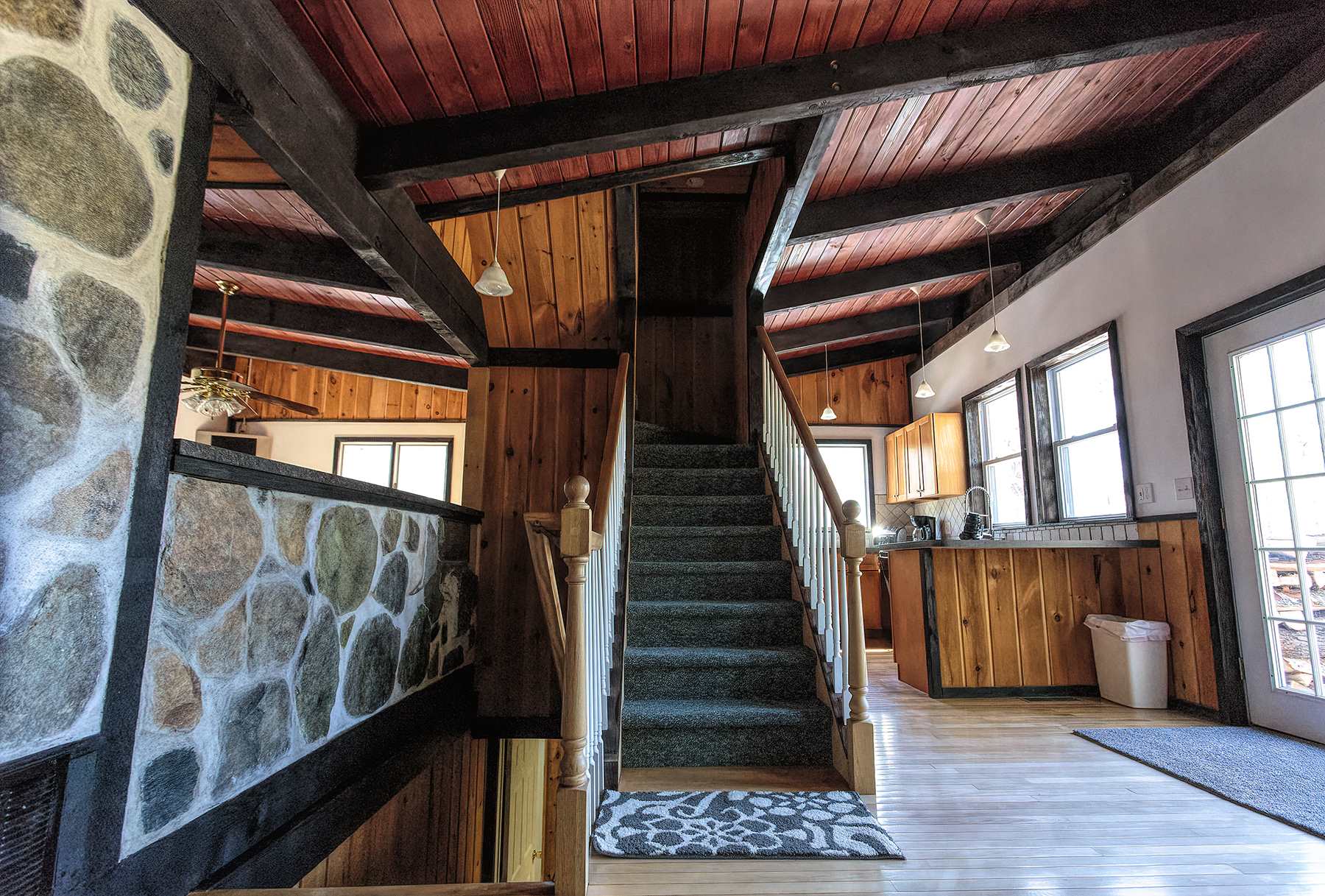 551 Coldbrook Road Wilmington, VT 05363 - Photo 4 of 31 Gallery Image 4