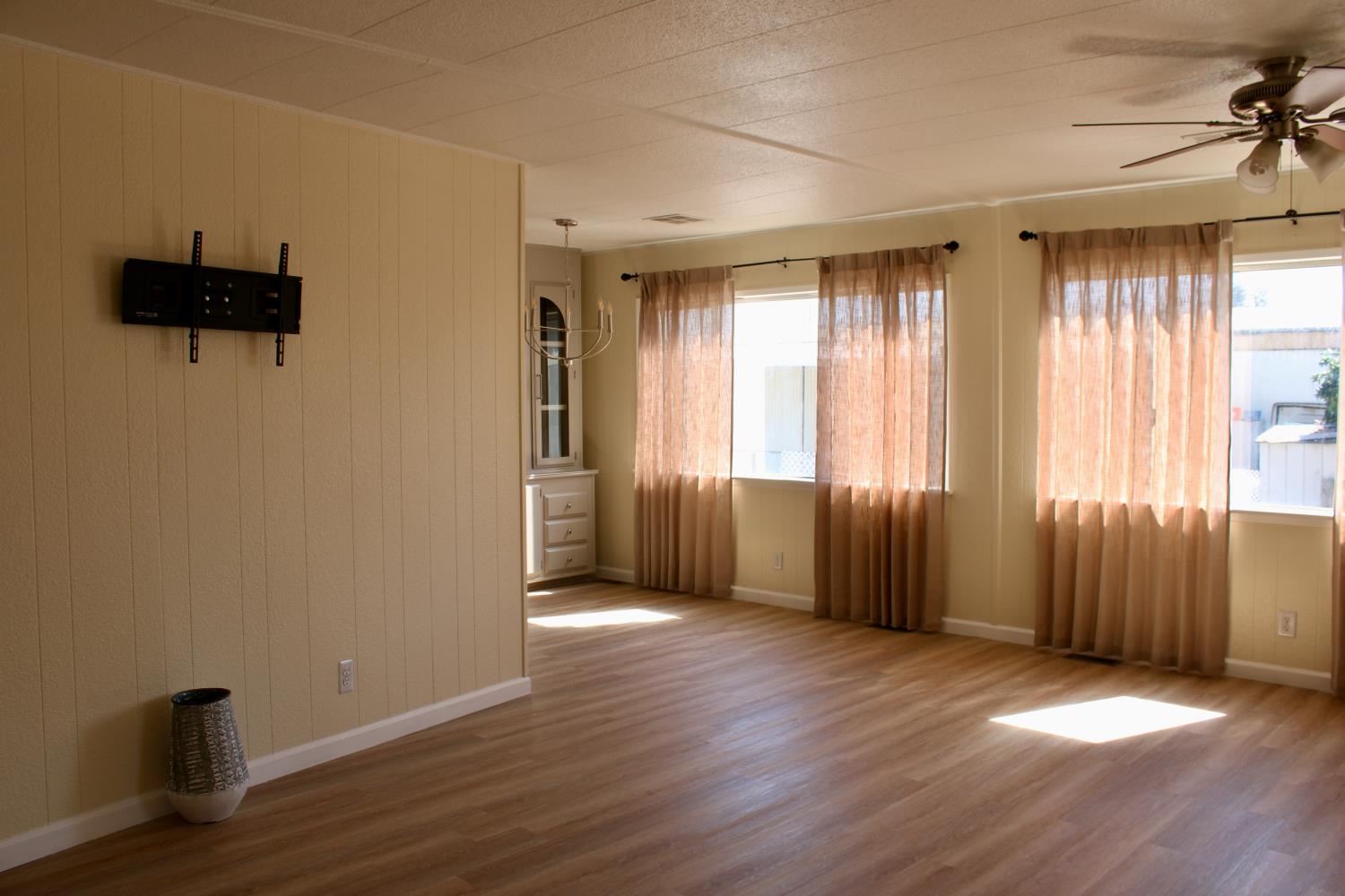 4837 Faith Home Road, Unit 47 Ceres, CA 95307 - Photo 8 of 35 Gallery Image 8