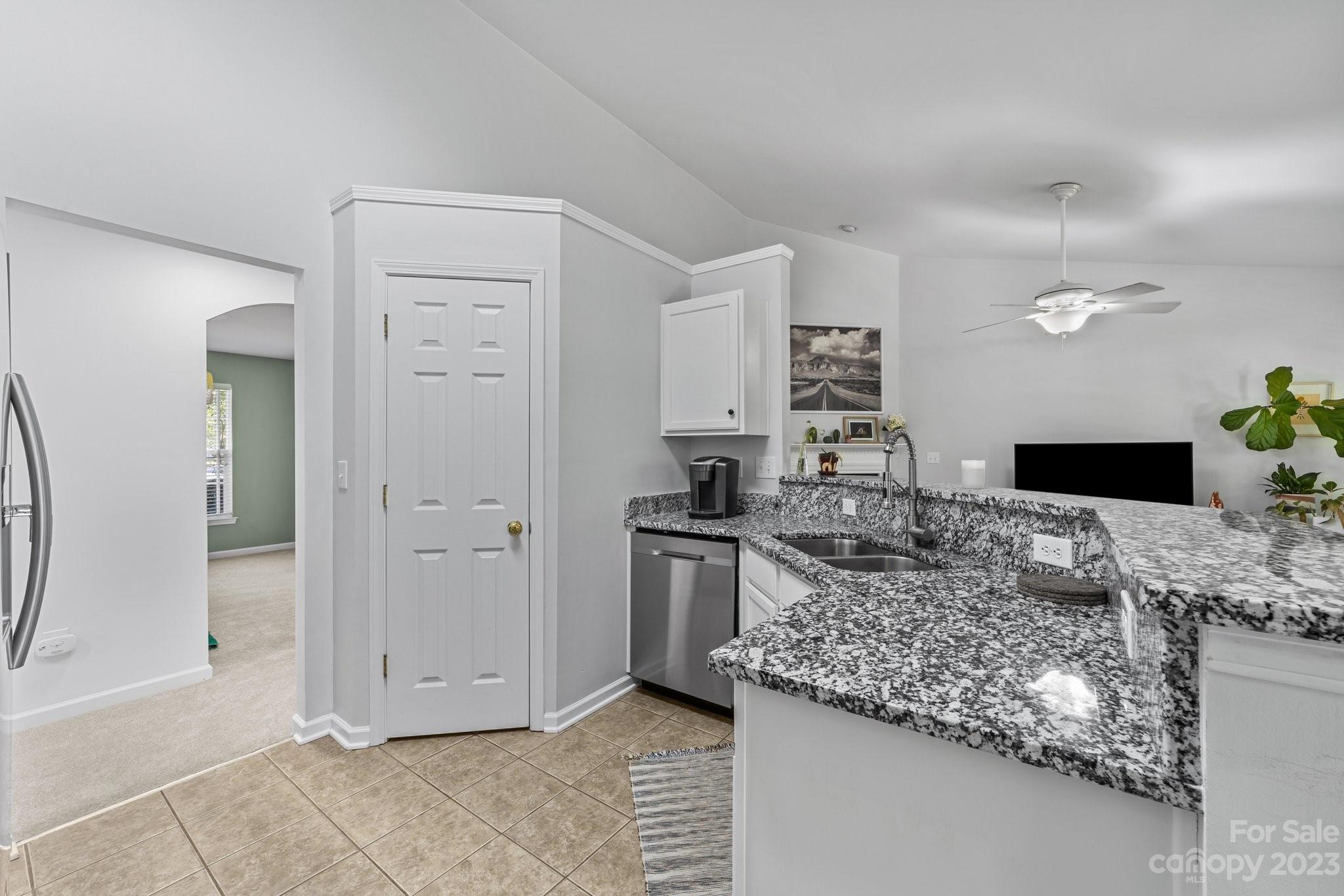 1926 Summit Ridge Lane Kannapolis, NC 28083 - Photo 13 of 28 Gallery Image 13
