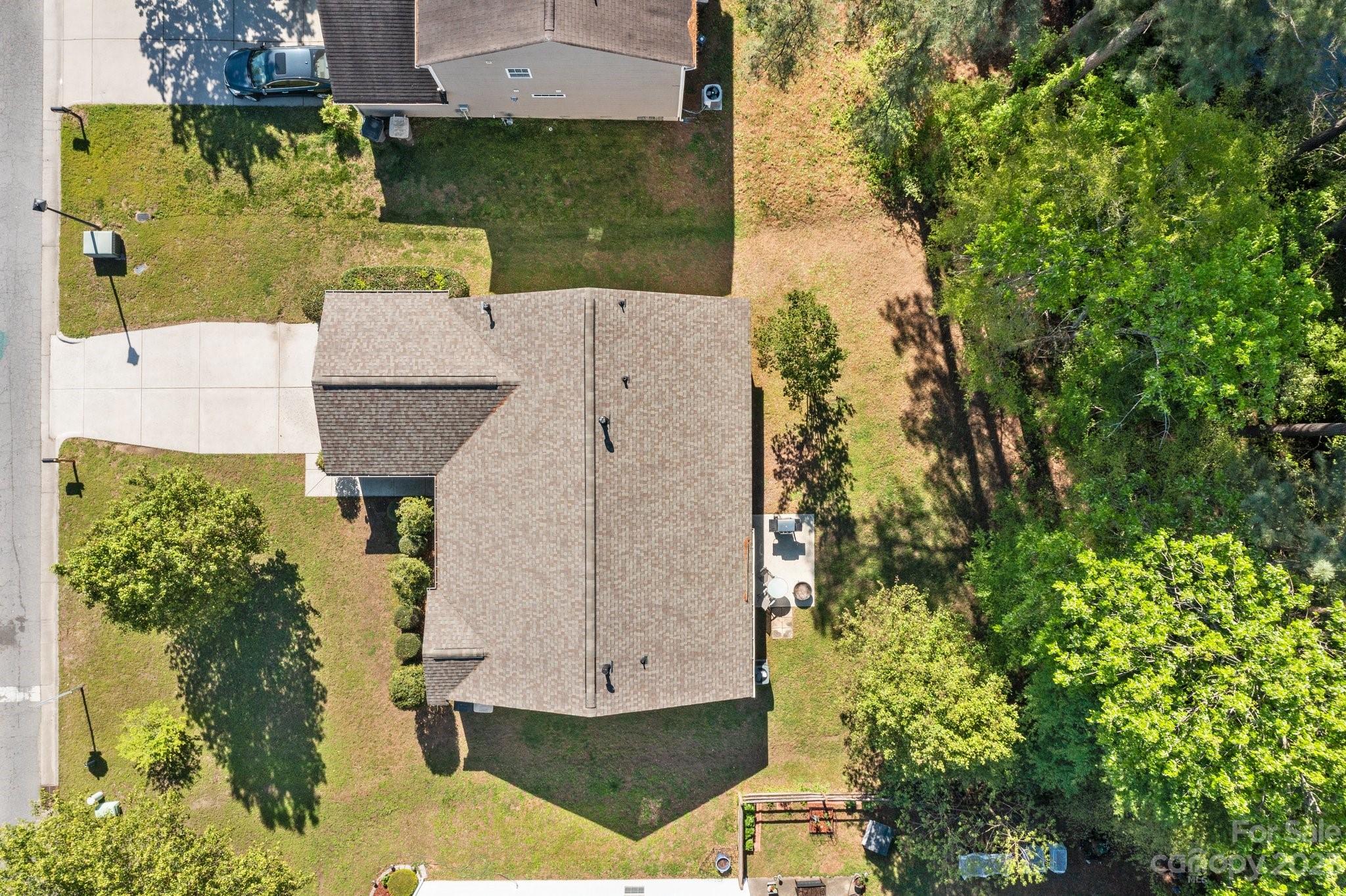 1926 Summit Ridge Lane Kannapolis, NC 28083 - Photo 3 of 28 Gallery Image 3