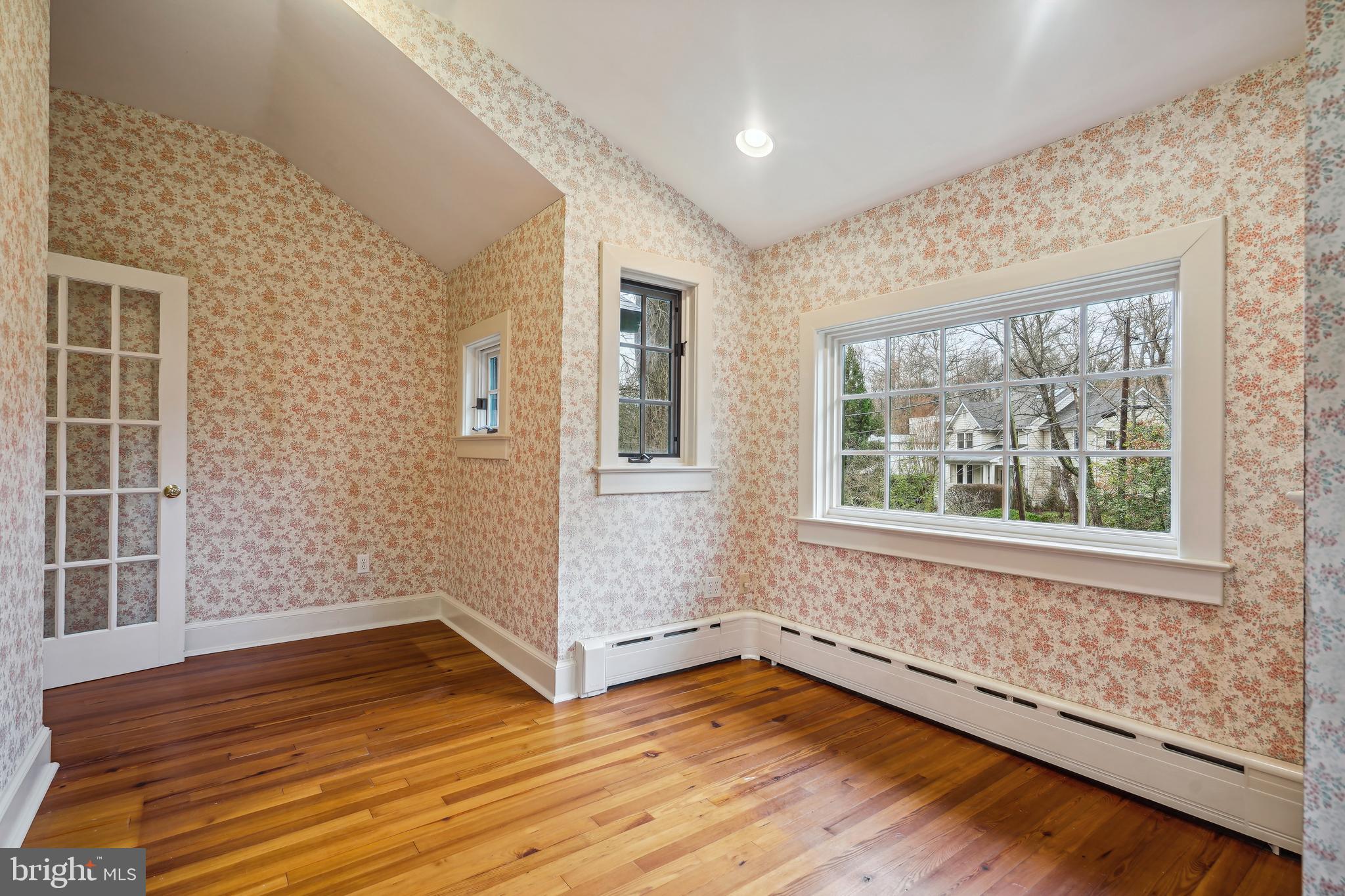 5305 Tuscarawas Road Bethesda, MD 20816 - Photo 35 of 72 Also great for a nursery or office