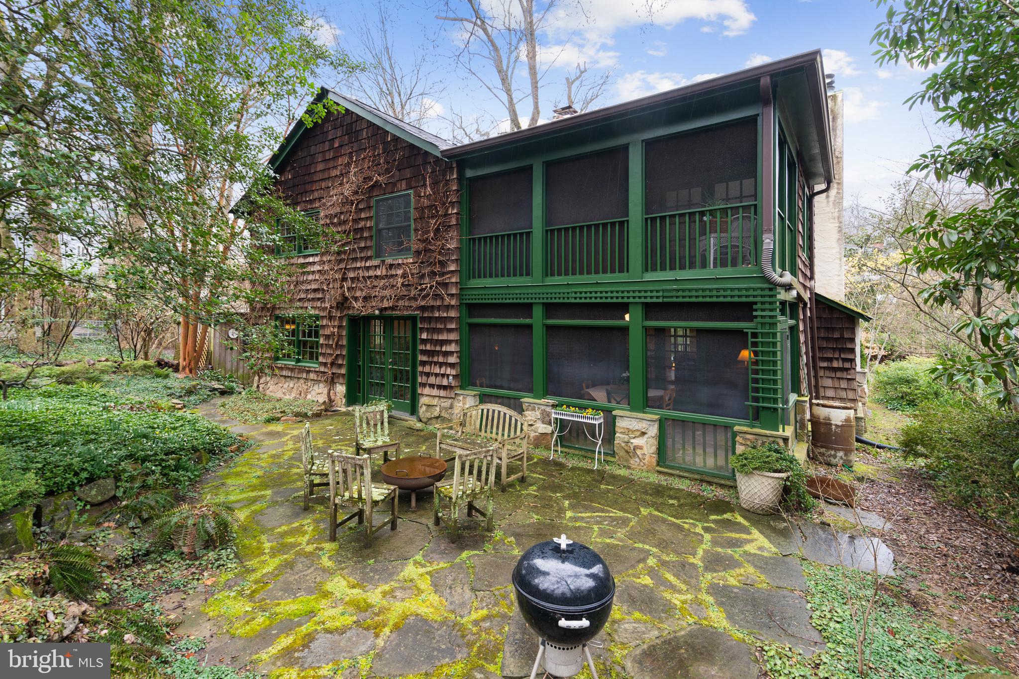 5305 Tuscarawas Road Bethesda, MD 20816 - Photo 57 of 72 Rear of home