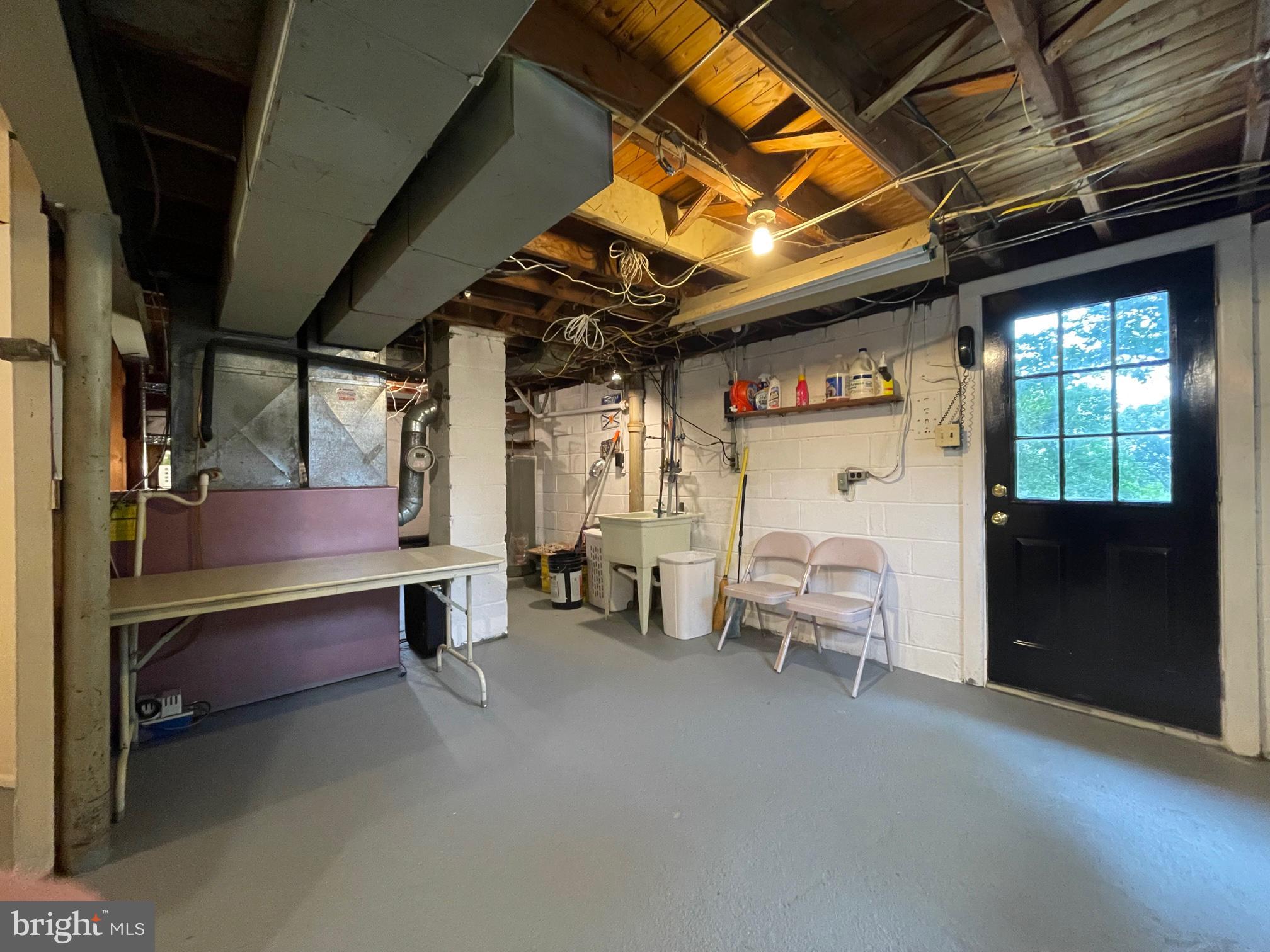 21 Fahnestock Road Malvern, PA 19355 - Photo 24 of 29 Laundry - Enter from outside & drop dirty boots