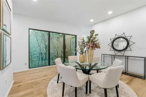 $2,150,000 | 94 West Davis Boulevard, Tampa, FL 33606
