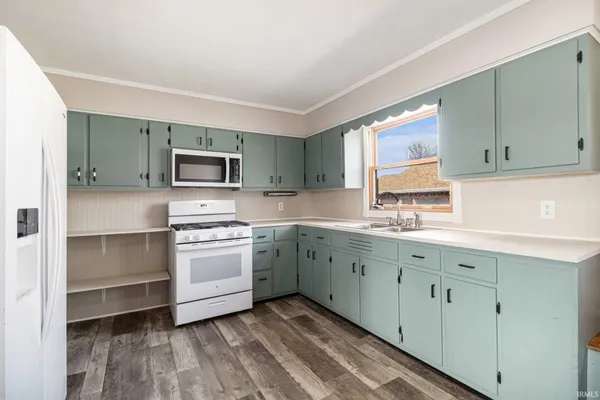 $198,000 | 11146 Pottawatomie South, Walkerton, IN 46574