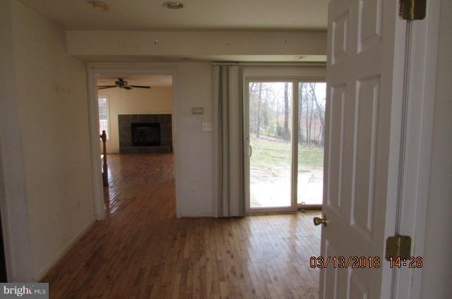 6309 Old Washington Road Elkridge, MD 21075 - Photo 3 of 8 Interior (General)