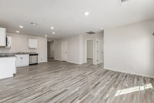 $1,690 | 14514 South Vera Cruz Road, Arizona City, AZ 85123