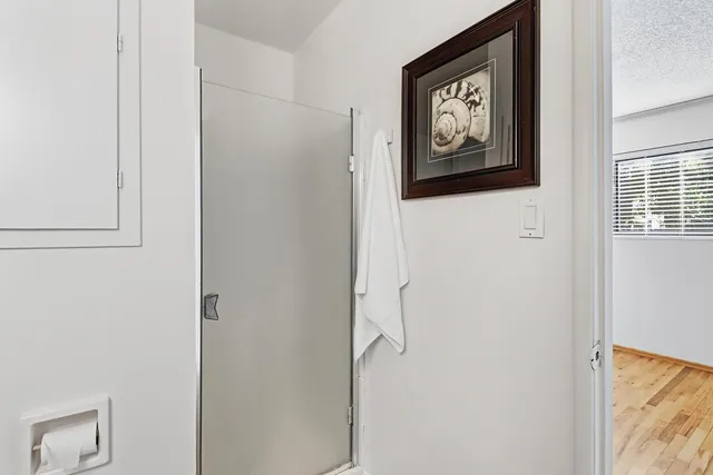 a picture of a wall with a painting on the wall