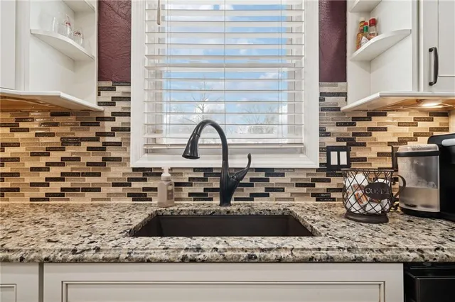 $269,900 | 540 Greenfield Court, Irwin, PA 15642