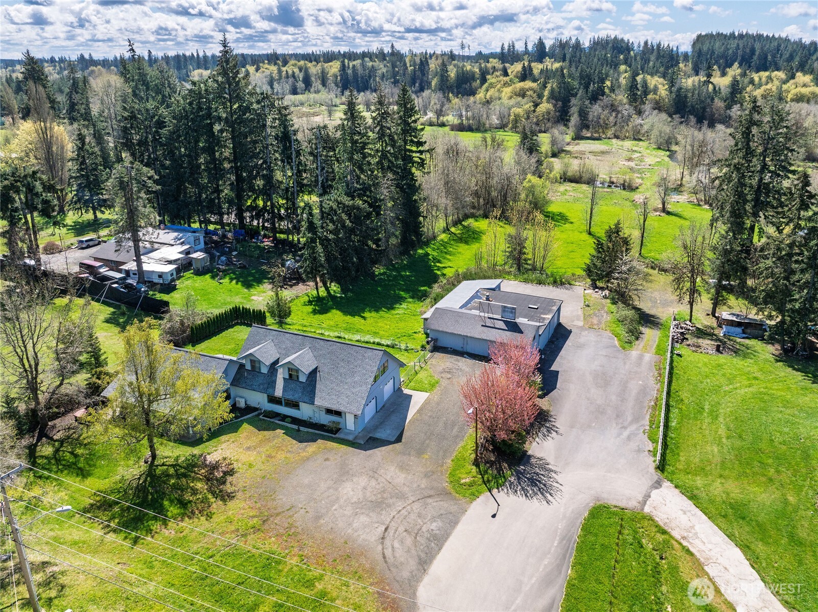 640 Southeast Arcadia Road Shelton, WA 98584 - Photo 3 of 40