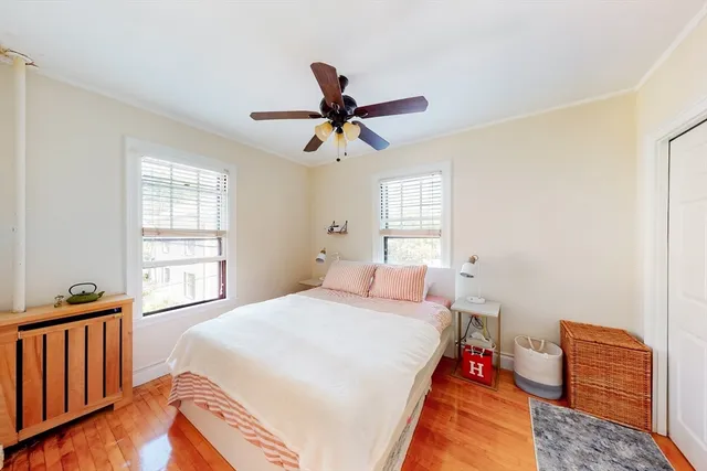 $828,000 | 34 Ash Street, Unit 204, Cambridge, MA 02138