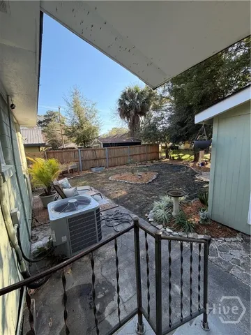 $2,000 | 2029 New York Avenue, Unit 1, Savannah, GA 31404