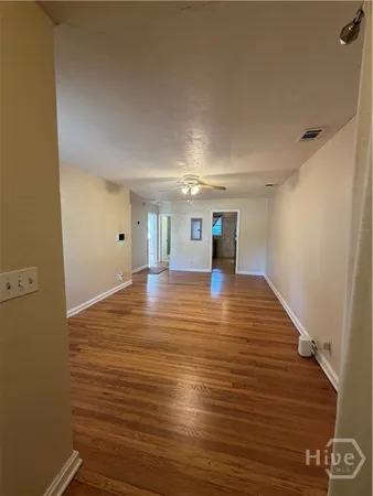 $1,700 | 2029 New York Avenue, Unit 1, Savannah, GA 31404