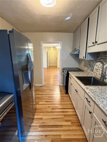 $2,000 | 2029 New York Avenue, Unit 1, Savannah, GA 31404