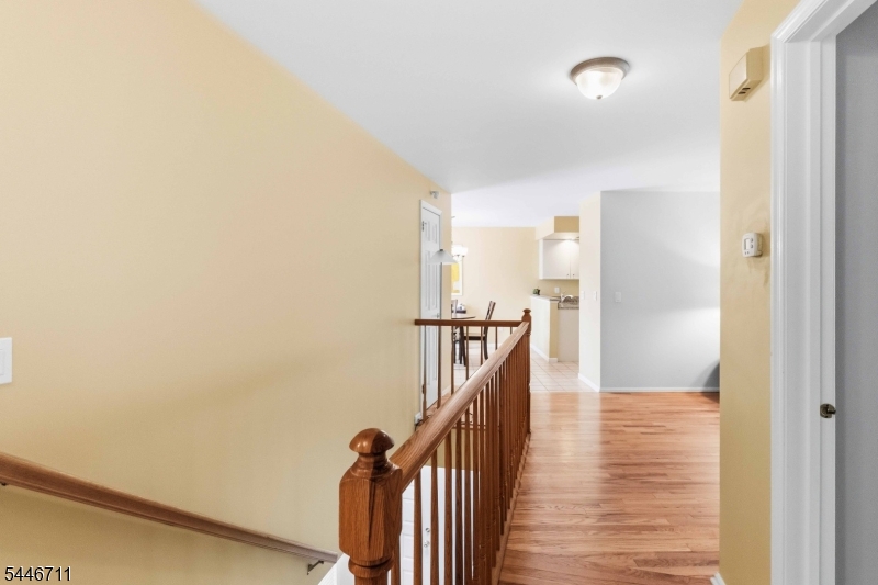 138 Terrace Drive Chatham, NJ 07928 - Photo 4 of 22