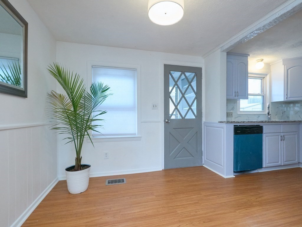 51 Regent Road Malden, MA 02148 - Photo 5 of 18 Gallery Image 5