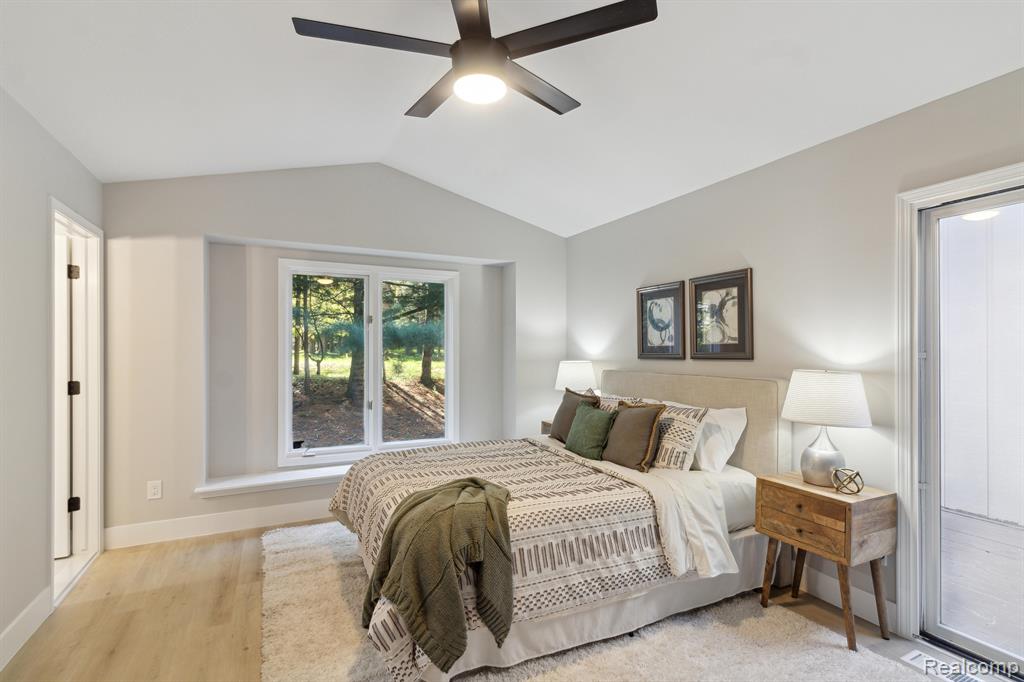 22300 River Ridge Trail Farmington Hills, MI 48335 - Photo 17 of 27