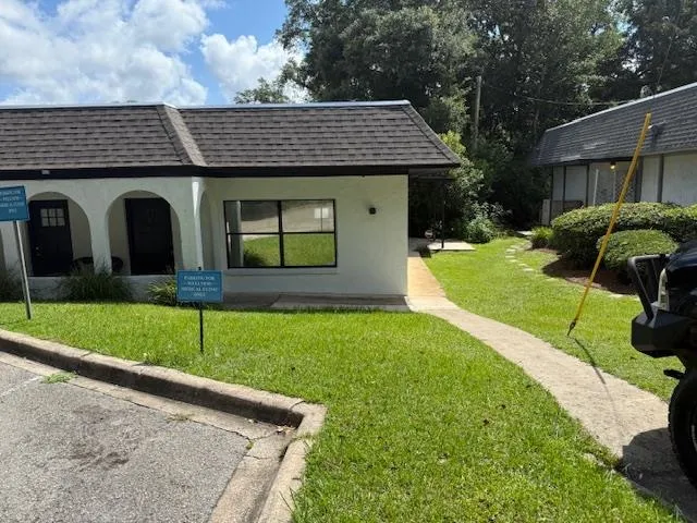 $2,200 | 1706 Riggins Road, Tallahassee, FL 32308