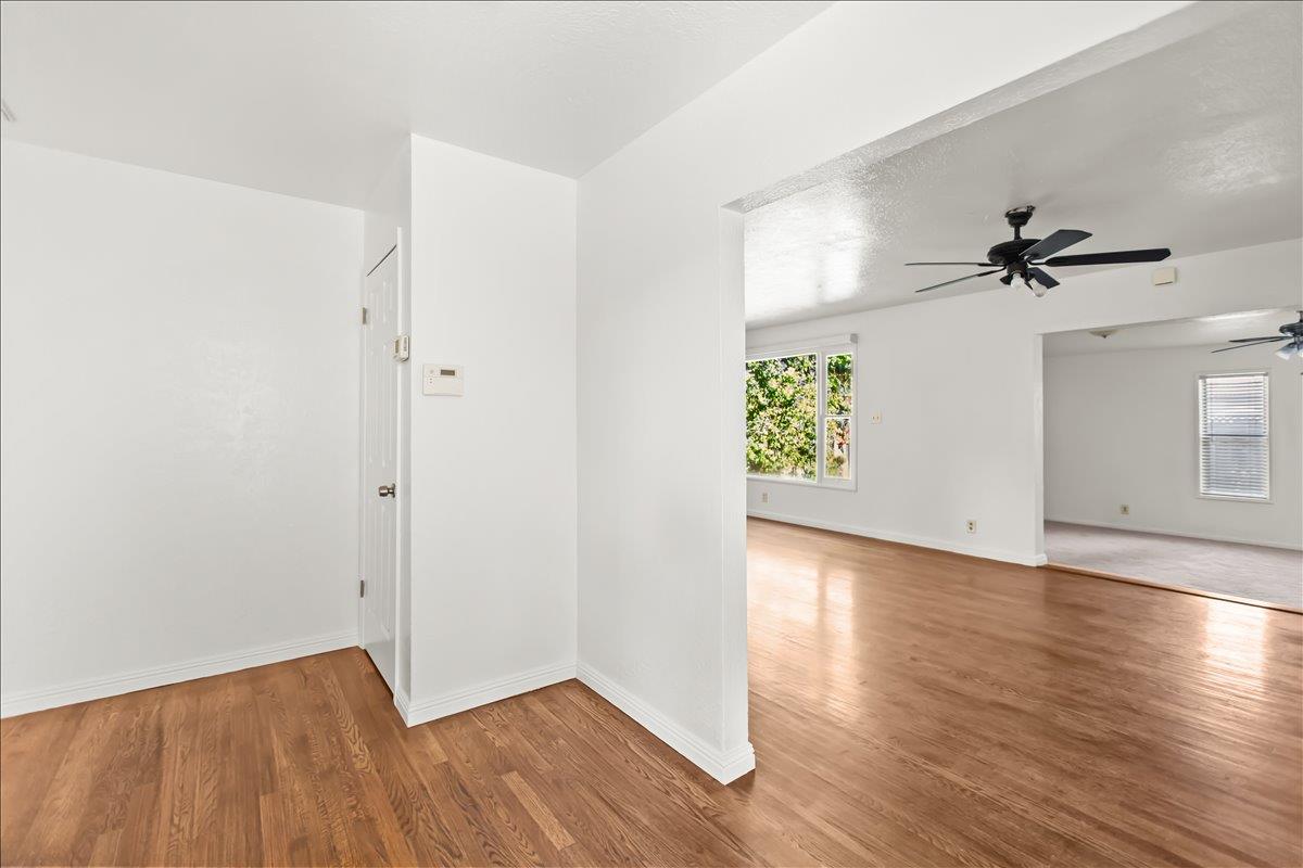 1213 Adel Street Modesto, CA 95350 - Photo 7 of 41