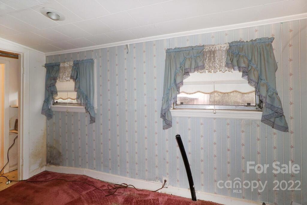 555 Bradshaw Road Salisbury, NC 28147 - Photo 20 of 48 a bathroom with a sink and a mirror