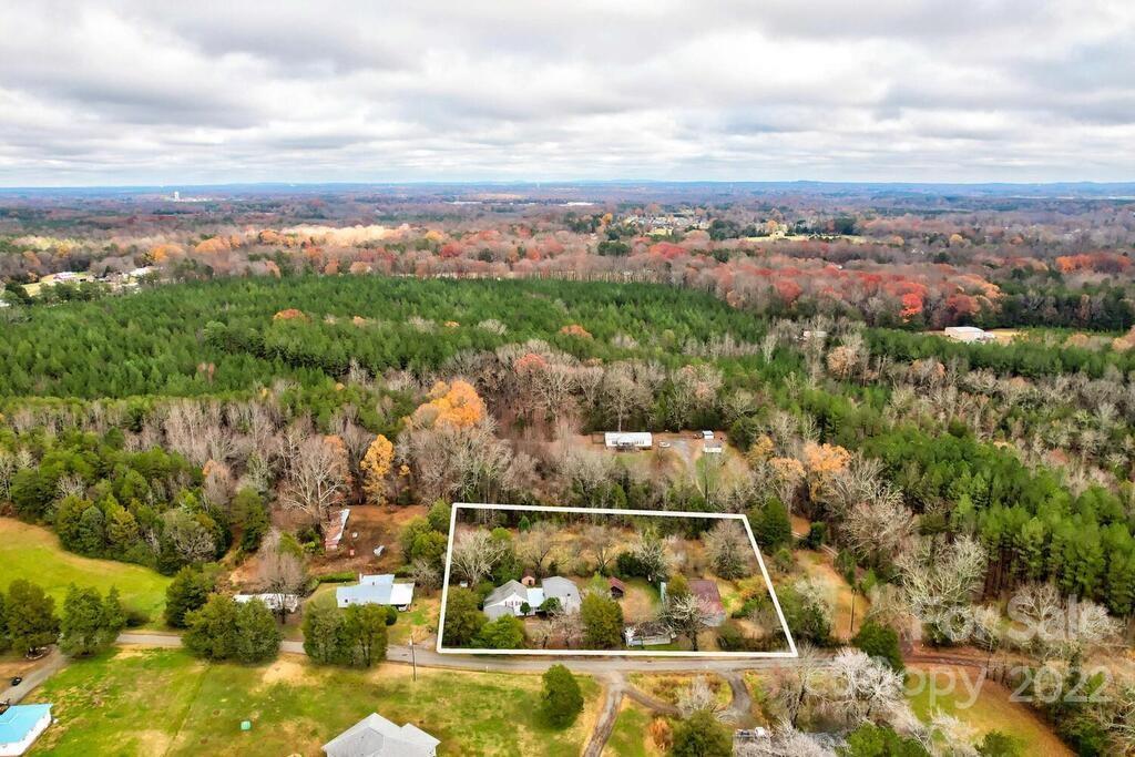 555 Bradshaw Road Salisbury, NC 28147 - Photo 44 of 48 a view of a city