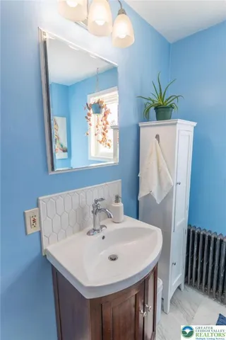 $315,000 | 652 5th Street, Whitehall, PA 18052