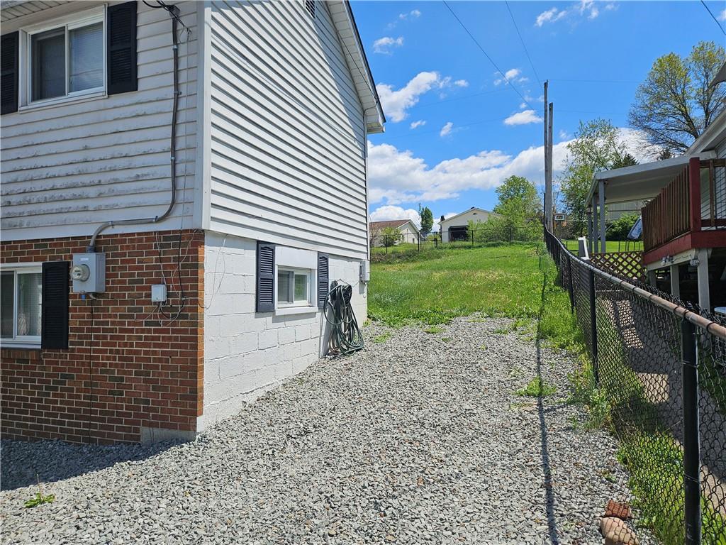 3008 Turk Street Claridge, PA 15623 - Photo 4 of 16