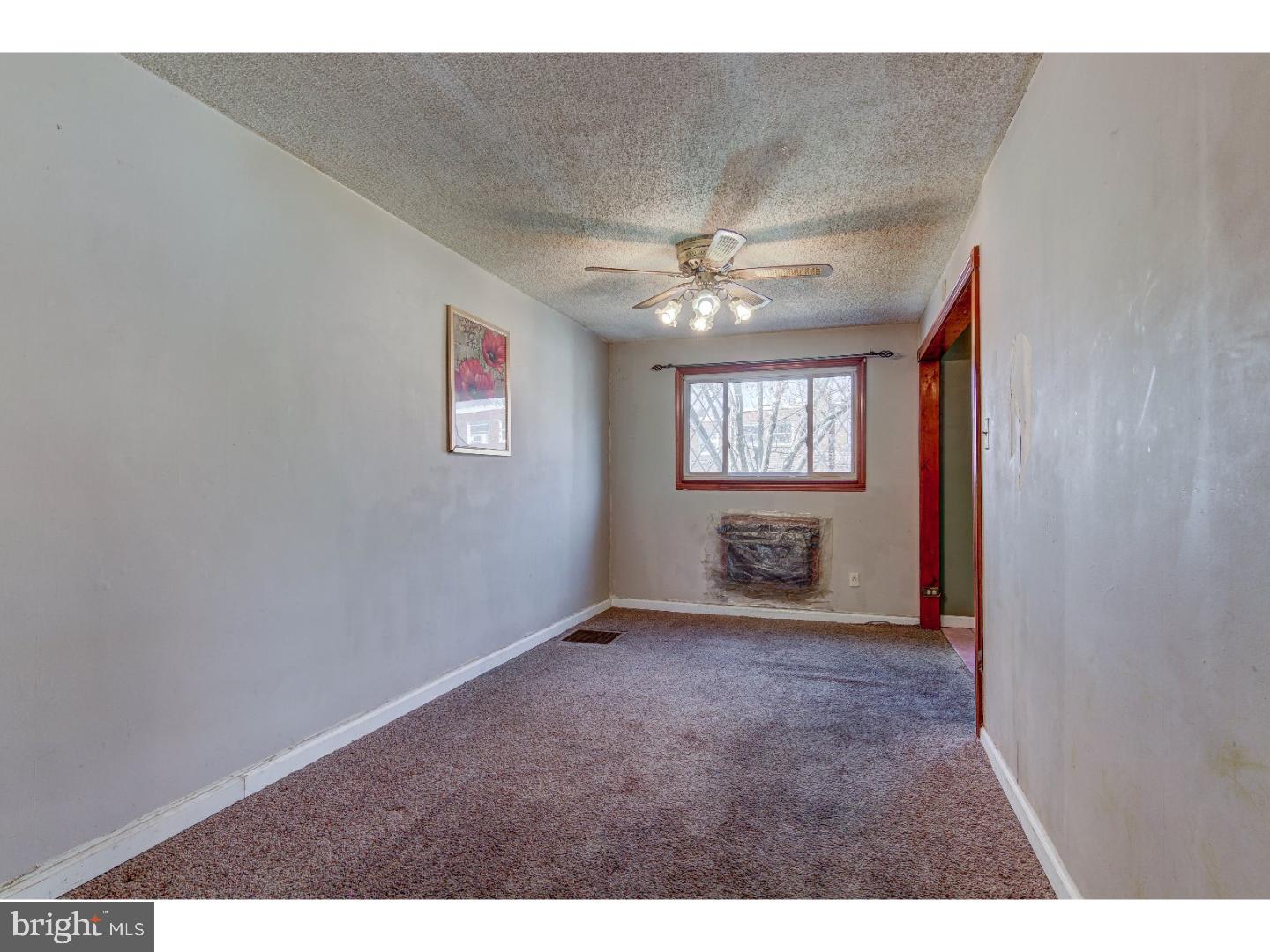 966 Grant Road Folcroft, PA 19032 - Photo 7 of 19