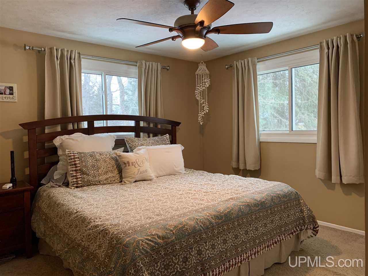 615 5th Street Lanse, MI 49946 - Photo 14 of 27