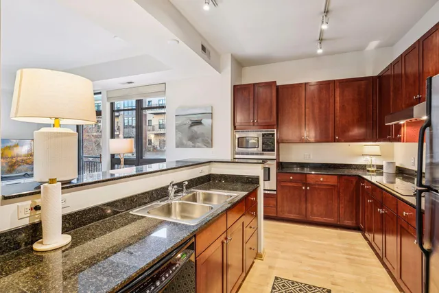 $325,000 | 3707 Grand Way, Unit 213, St. Louis Park, MN 55416