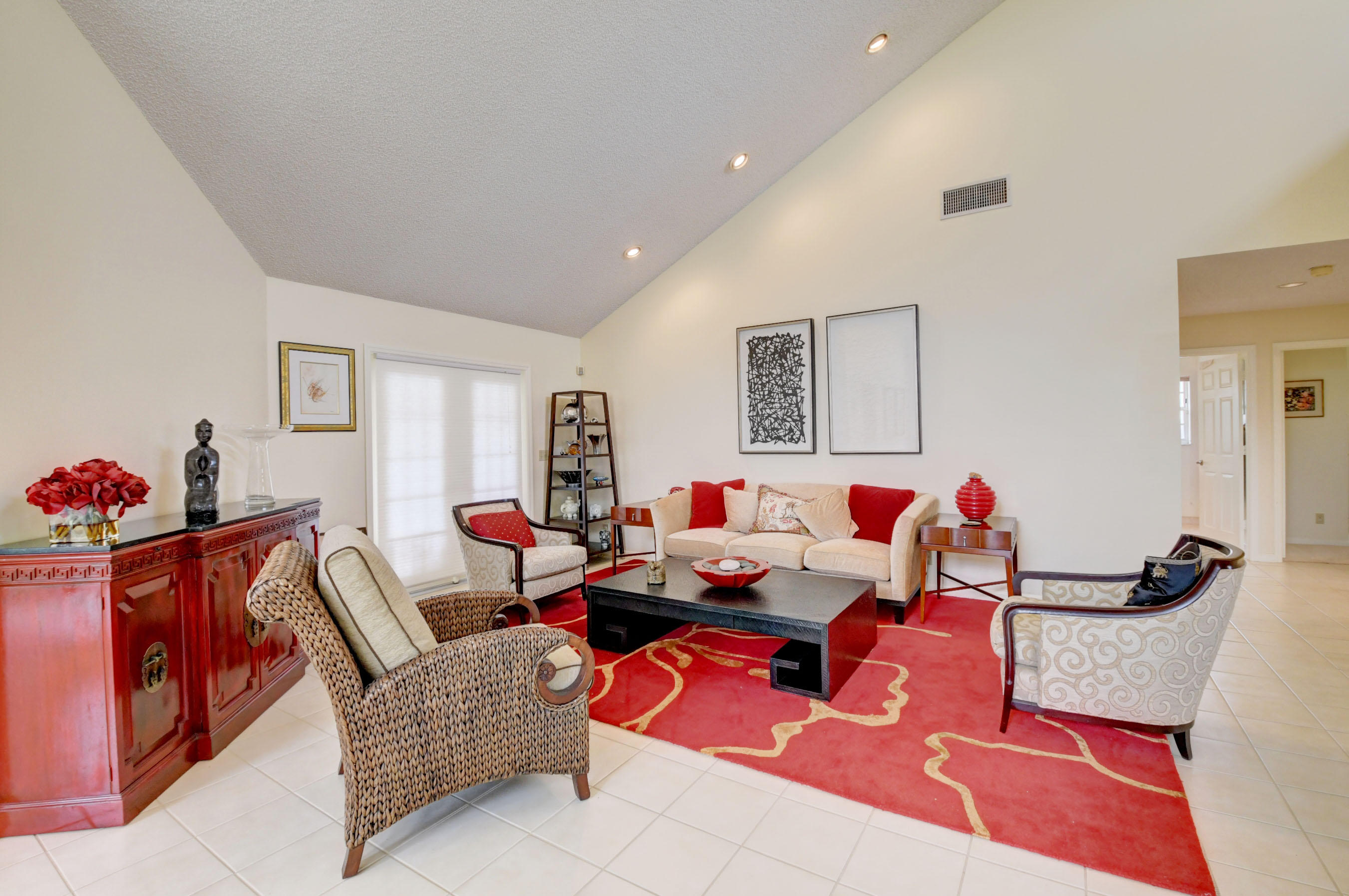 23017 L'Ermitage Circle Boca Raton, FL 33433 - Photo 5 of 41 DSC_7473_4_5_6_7