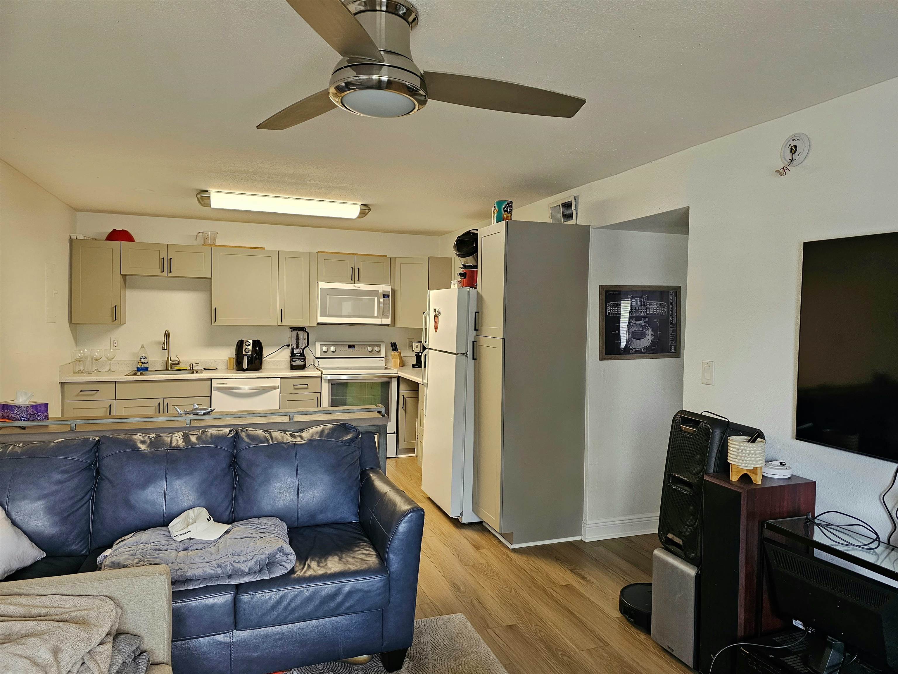 403 Hayden Road, Unit 142 Tallahassee, FL 32304 - Photo 19 of 26 Gallery Image 19