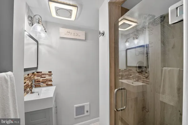 $799,000 | 1432 35th Street Southeast, Washington, DC 20020