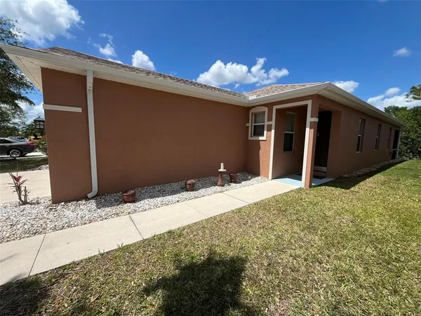 $1,950 | 13282 Southwest Pembroke Circle North, Lake Suzy, FL 34269
