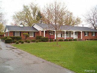 17720 22 Mile Road Macomb, MI 48044 - Photo 1 of 1 Front View