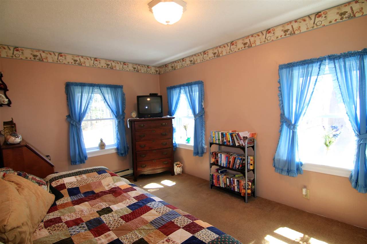 170 W Road Canterbury, NH 03224 - Photo 21 of 39