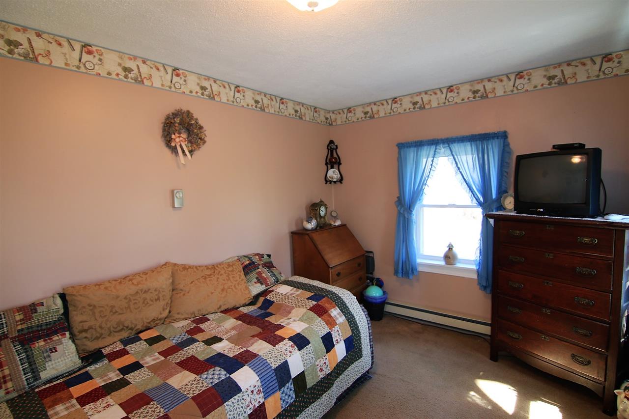 170 W Road Canterbury, NH 03224 - Photo 22 of 39