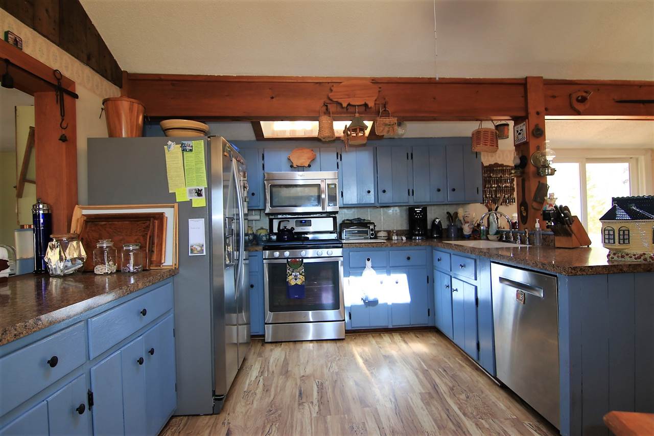 170 W Road Canterbury, NH 03224 - Photo 9 of 39