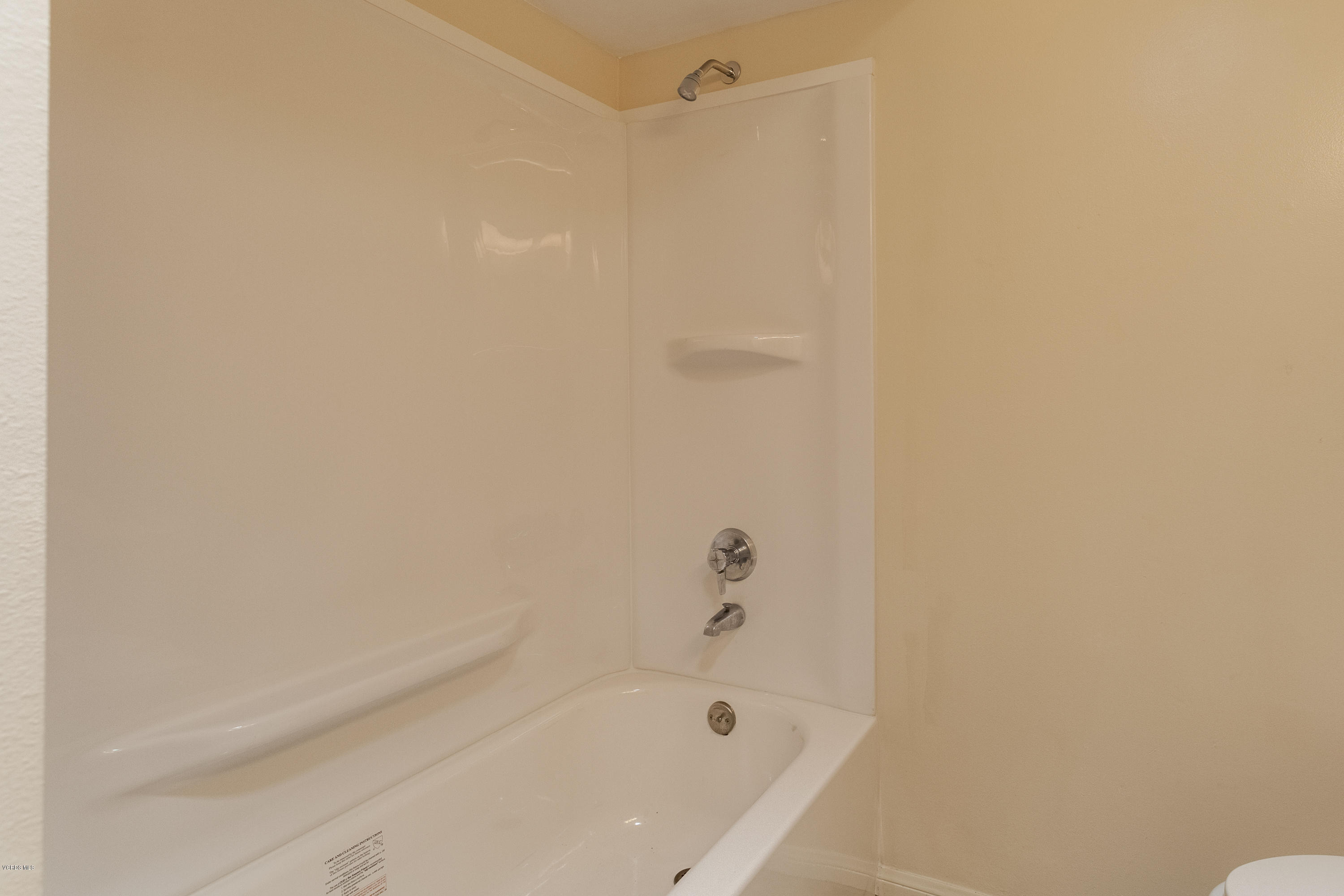 5347 Katherine Street Simi Valley, CA 93063 - Photo 17 of 24 Katherine_Hi-17
