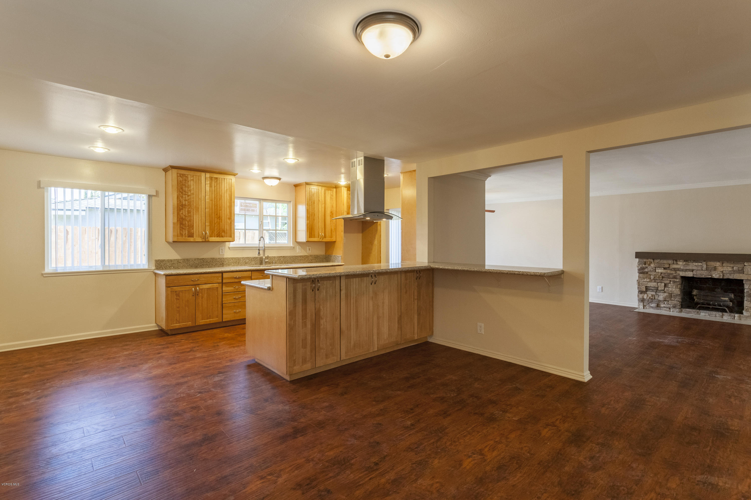 5347 Katherine Street Simi Valley, CA 93063 - Photo 5 of 24 Katherine_Hi-5
