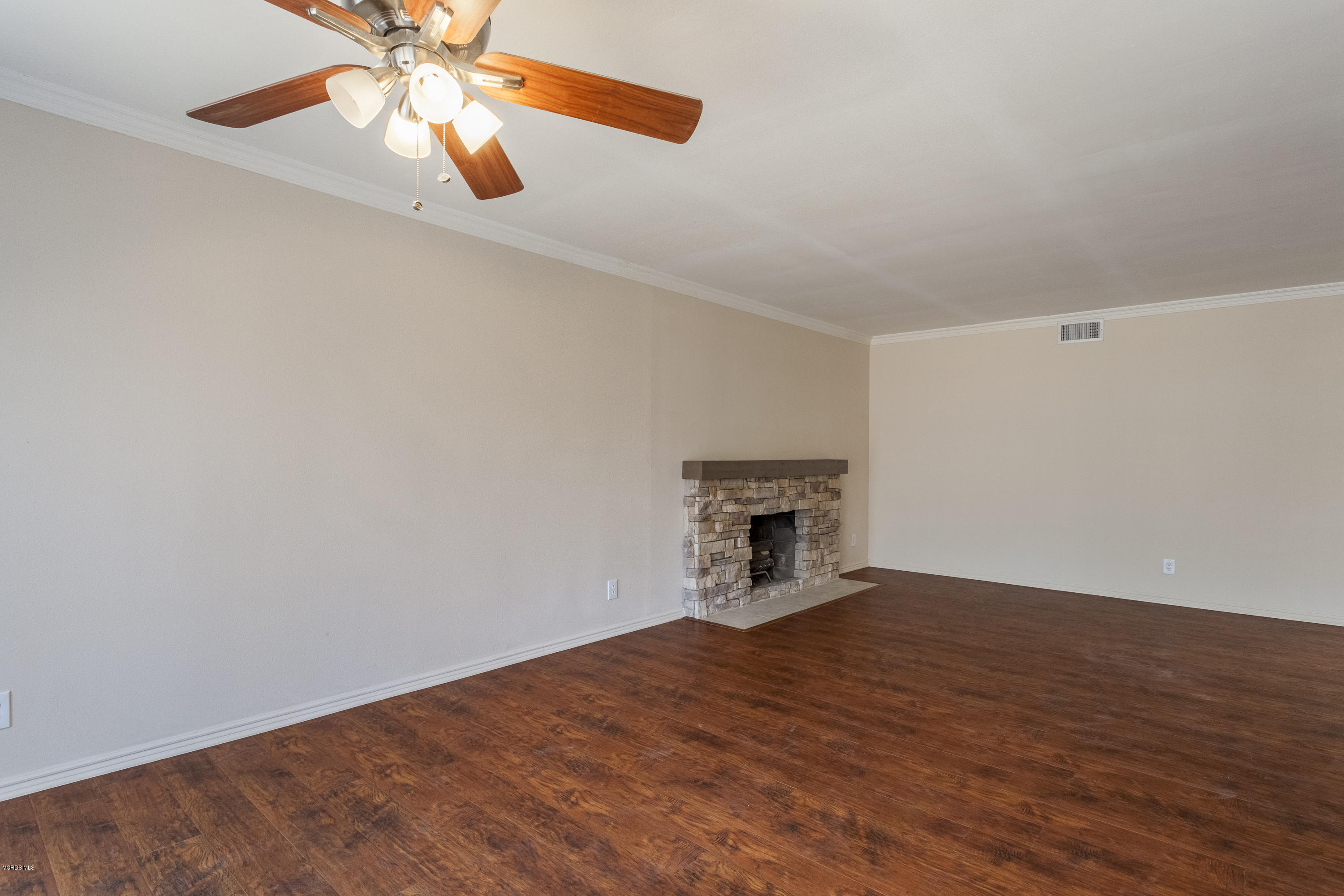 5347 Katherine Street Simi Valley, CA 93063 - Photo 10 of 24 Katherine_Hi-10