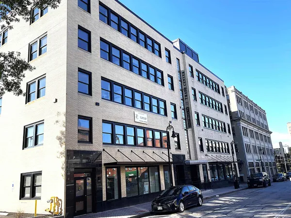 $3,000 | 25 Lowell Street, Unit 106, Manchester, NH 03101