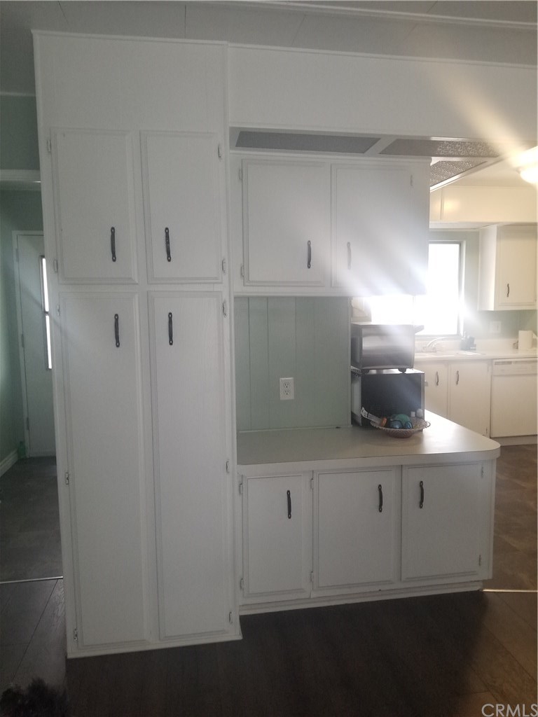 5803 Mission Riverside Ca Riverside, CA 92509 - Photo 13 of 18