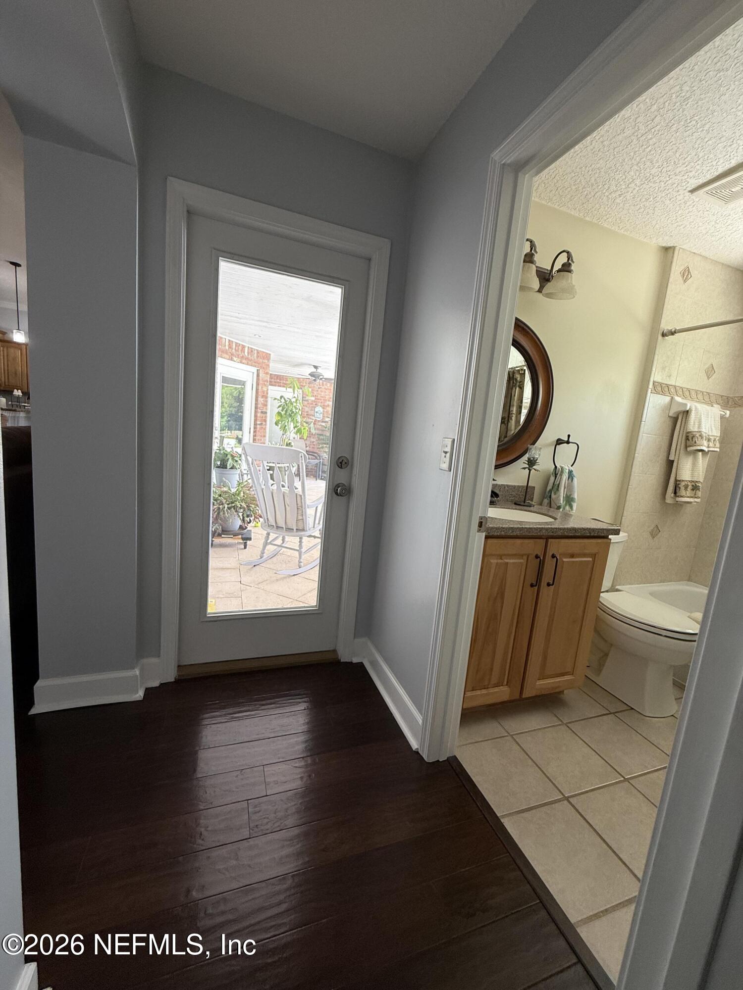 1393 Perth Road Jacksonville, FL 32221 - Photo 11 of 32 11_beyc6a57e5477cd67